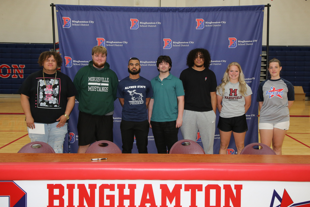 BHS Athletic Signing Event